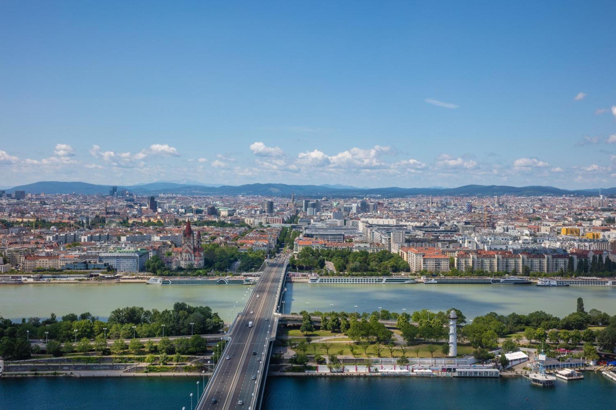 District Living - Jeder Nach Seiner Fasson Wien